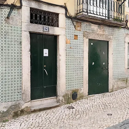 Bairro Alto In A Polaroid - Party In Appartamento