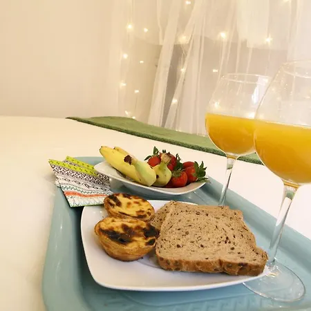 Apartament Bairro Alto In A Polaroid - Party In Lizbona